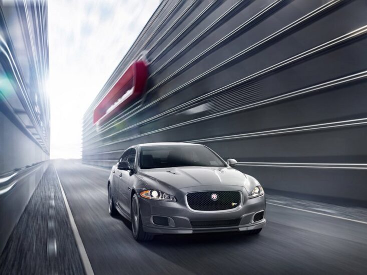 Jaguar Xjr Unveiled At The New York Auto Show Drive Arabia