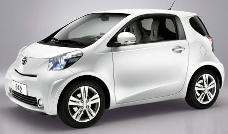 2009 Toyota iQ for European market