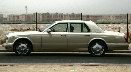 bentley-arnage-r-2.jpg