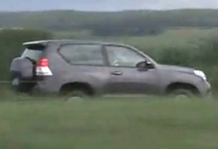 2010-toyota-prado-3-door-3