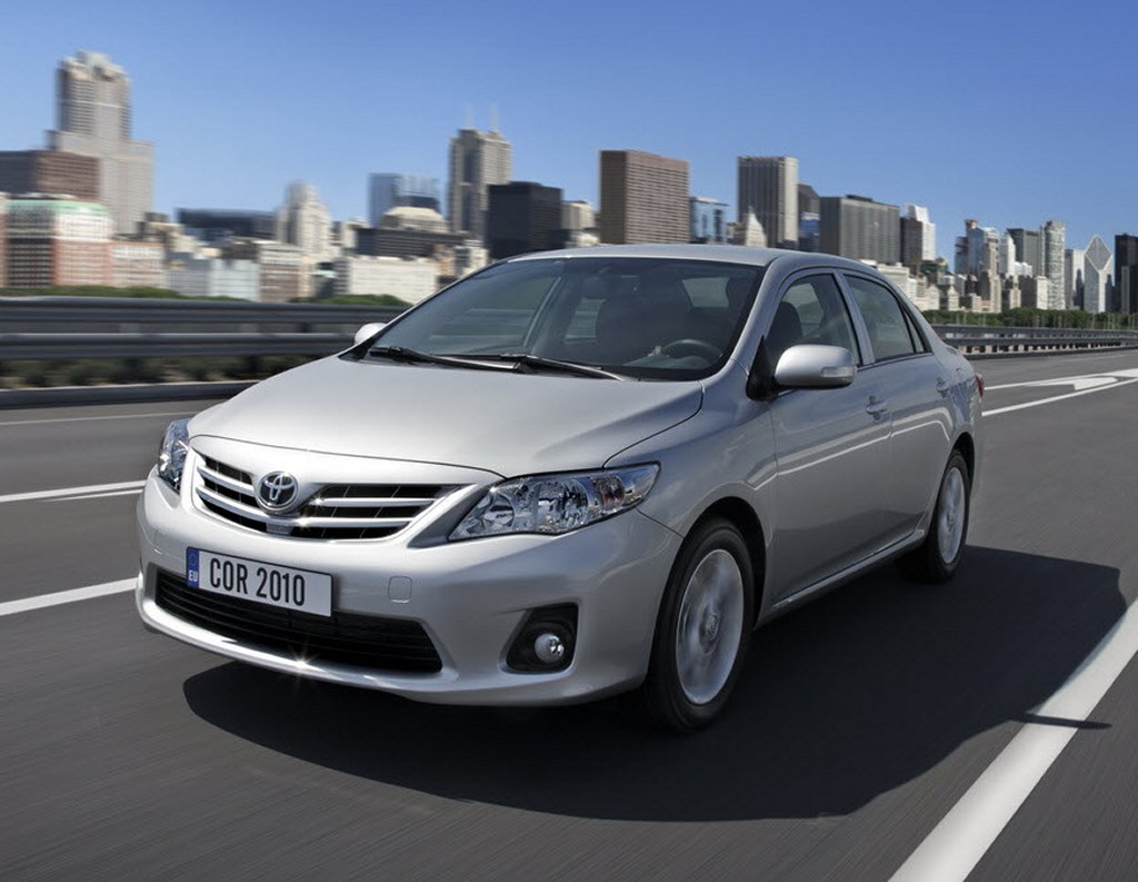 Toyota corolla 2011 года