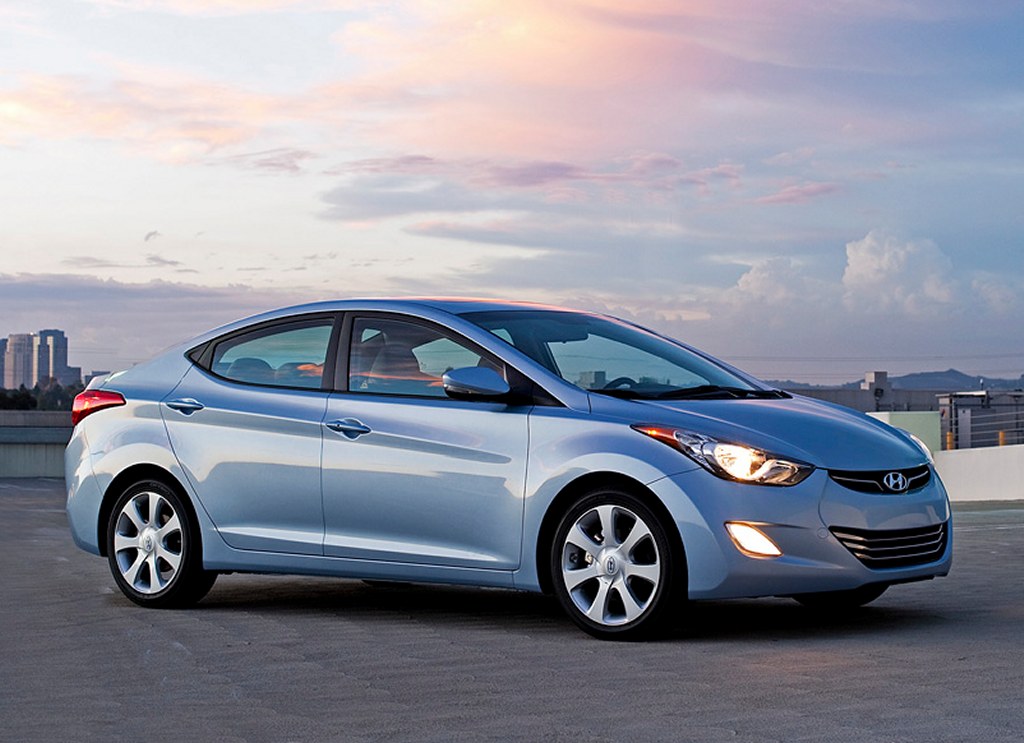 Hyundai elantra wiki