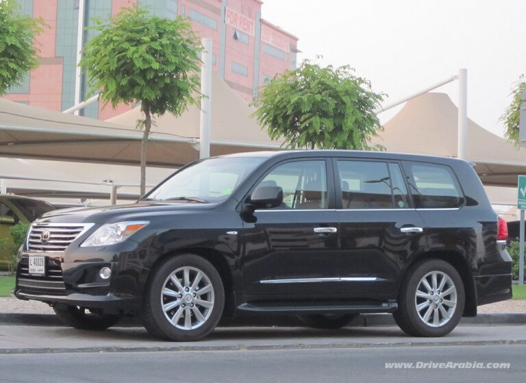 Lexus lx 570 2011