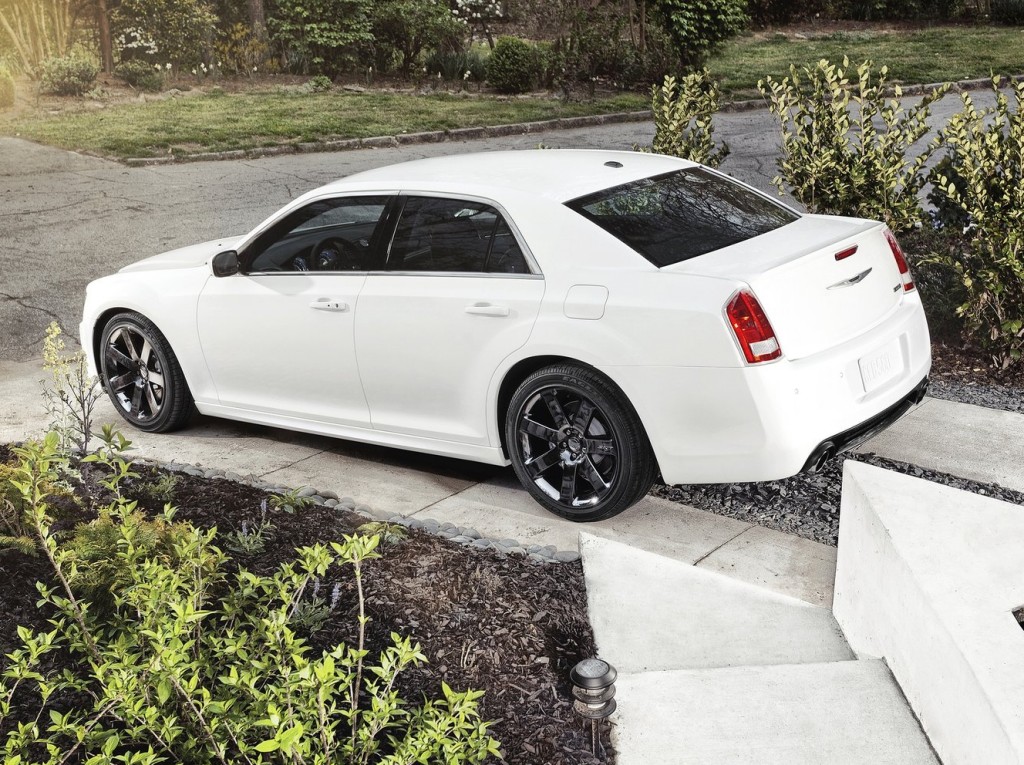 Chrysler 300c srt8 2012