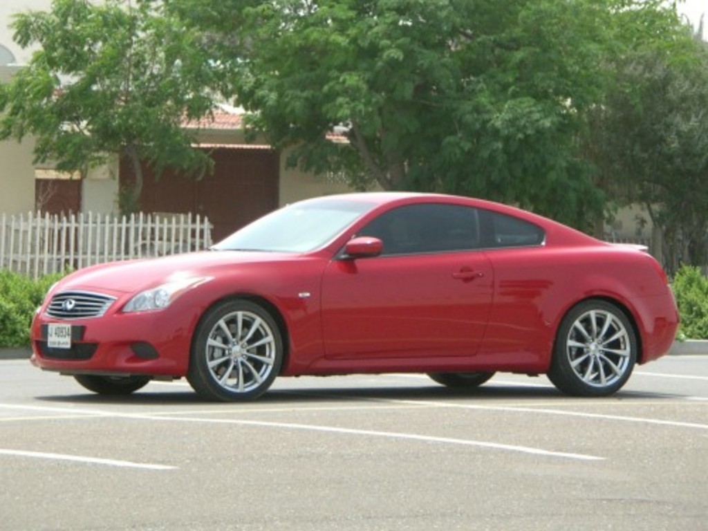 2009 Infiniti G37 Coupe - Drive Arabia