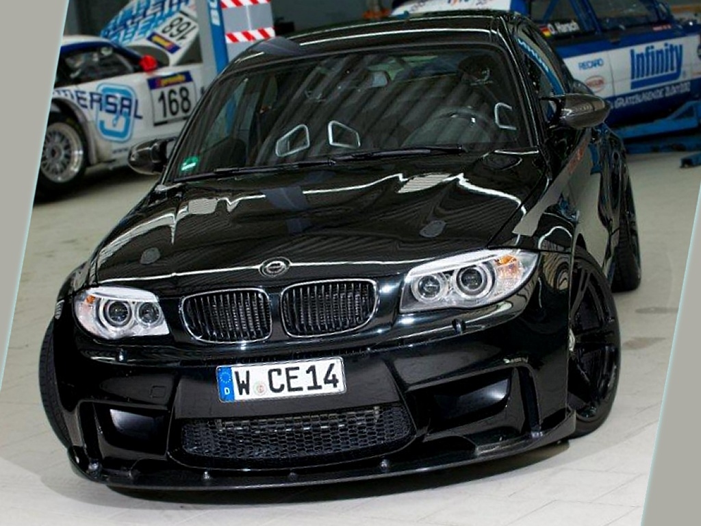 BMW 1 Series M Coupe is a Black Beast in China