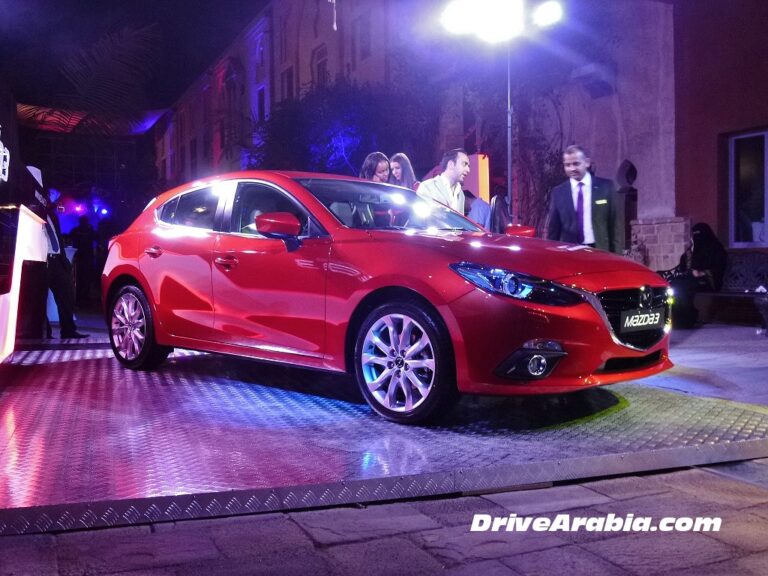 First Drive 2015 Mazda 3 Hatchback In The Uae Drivearabia