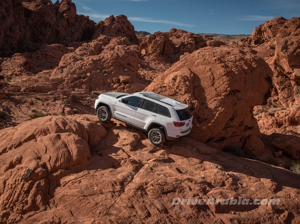 2017-jeep-grand-cherokee-trailhawk-2