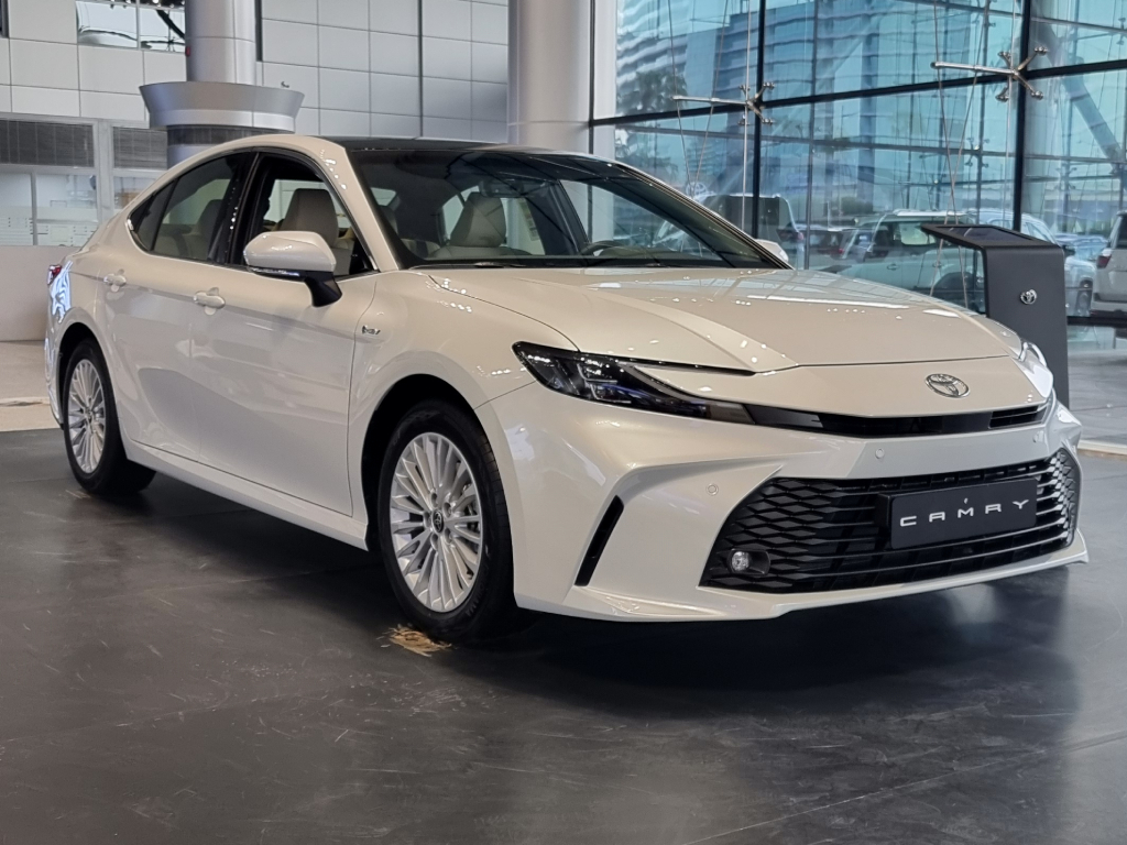 Toyota Camry 2025 Price in UAE, Specs and Reviews for Dubai, Abu Dhabi ...