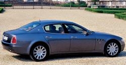 Maserati Quattroporte 2005 rear view