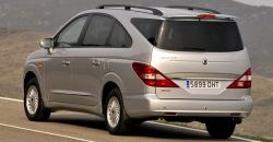 Ssangyong Rodius 2011 rear view