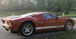 Ford GT 2006 rear view