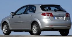 Chevrolet Optra 2010 rear view