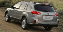 Subaru Outback 2013 rear view