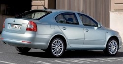 Skoda Octavia 2012 rear view