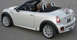 Mini Roadster 2014 rear view