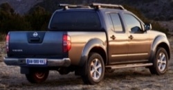 Nissan Navara 2014 rear view