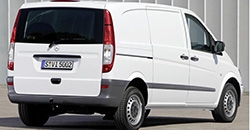 Mercedes-Benz Vito 2022 rear view