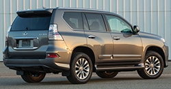 Lexus GX 2016 rear view