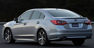 Subaru Legacy 2016 rear view