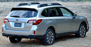 Subaru Outback 2017 rear view