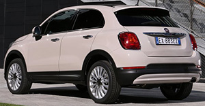 Fiat 500X 2018 rear view