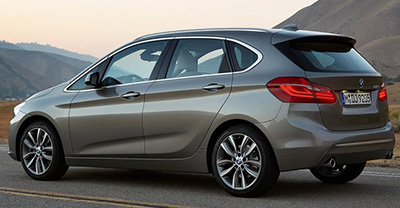 BMW 2-Series Active Tourer 2017 rear view