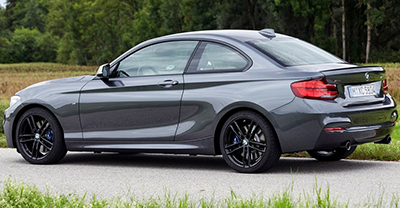 BMW 2-Series 2017 rear view