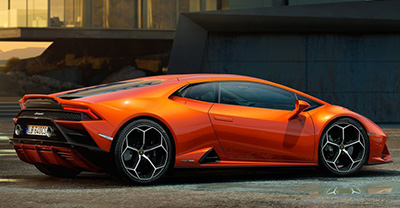 Lamborghini Huracan 2021 rear view