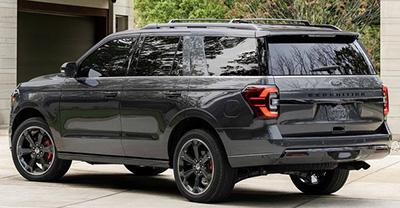 Ford Expedition 2022 rear view