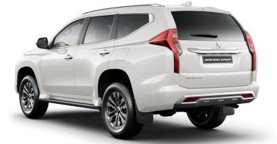 Mitsubishi Montero Sport 2025 rear view