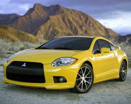 2009 Mitsubishi Eclipse coming to GCC