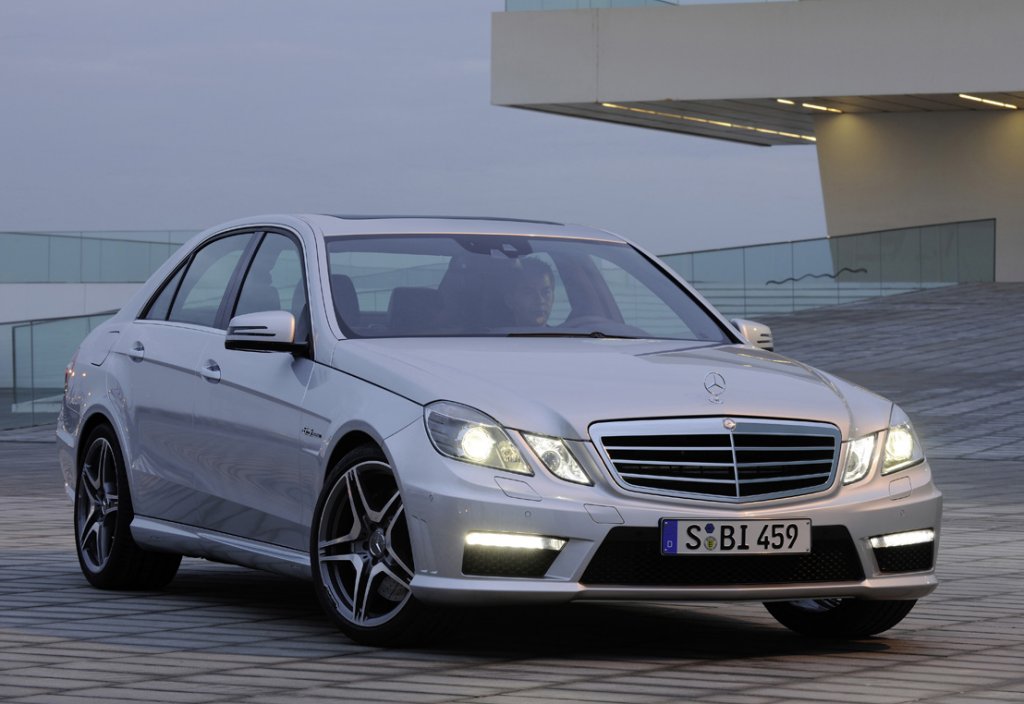 2010 Mercedes-Benz E63 AMG revealed