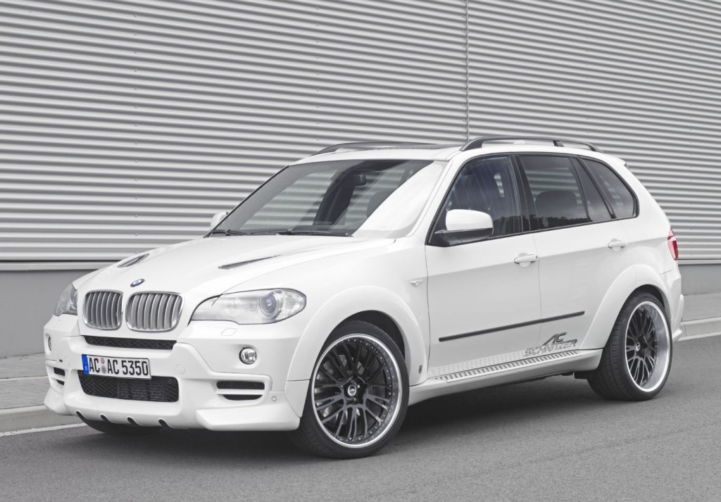 BMW X5 & X6 AC Schnitzer body kits in Abu Dhabi