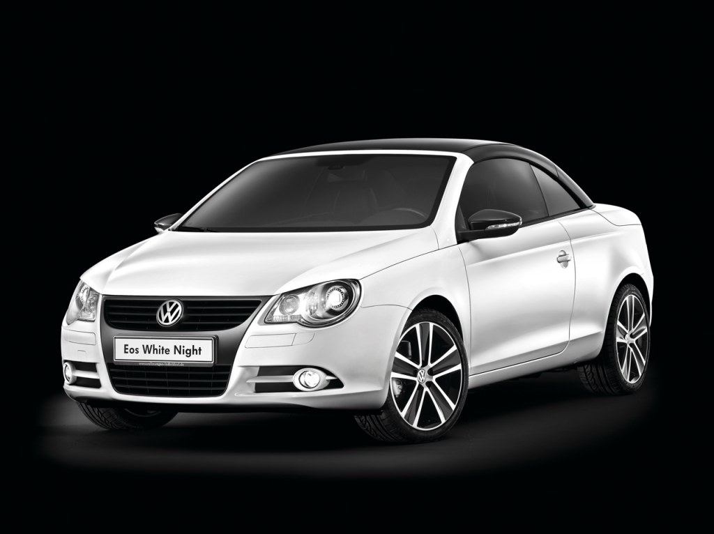 VW Eos White Night edition embarrasses itself