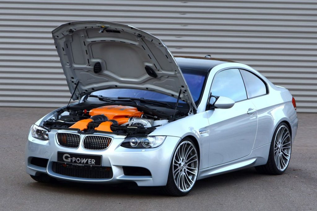 BMW M3 G-Power Tornado tested in UAE