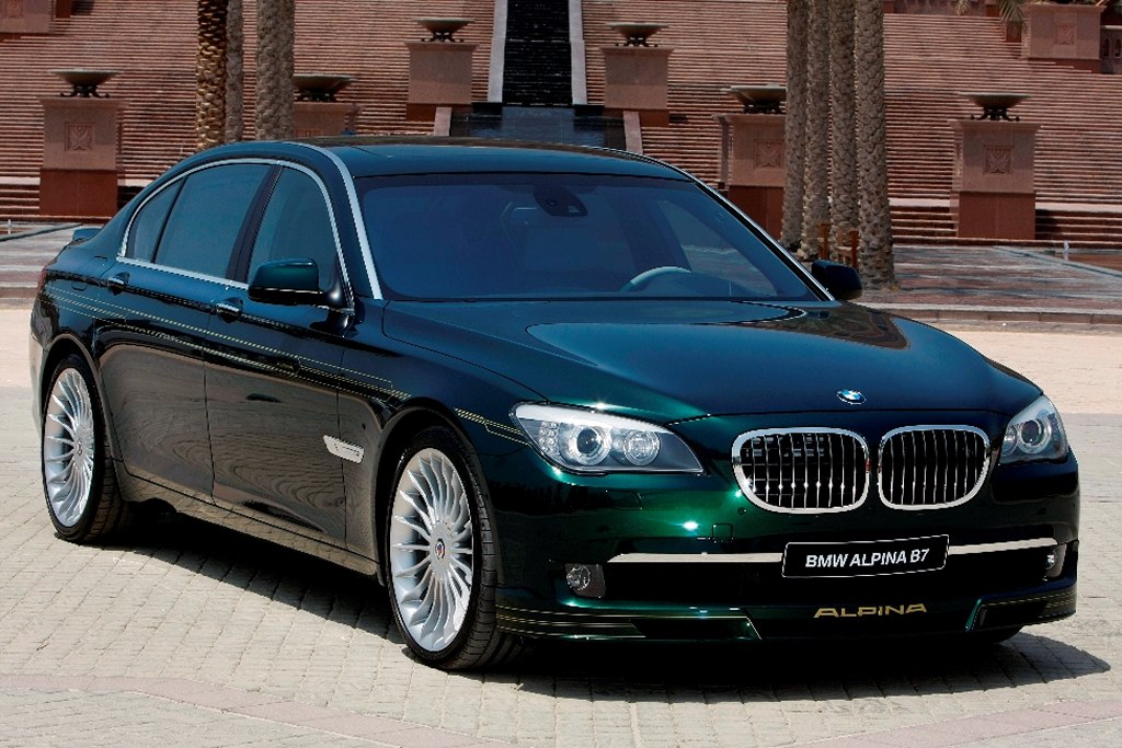 BMW Alpina B7 Bi-Turbo in Abu Dhabi first