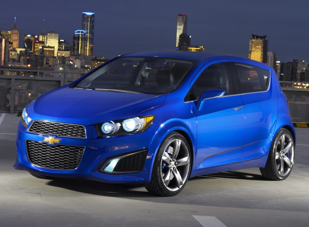 Chevrolet Aveo 2011 concept hatchback debuts