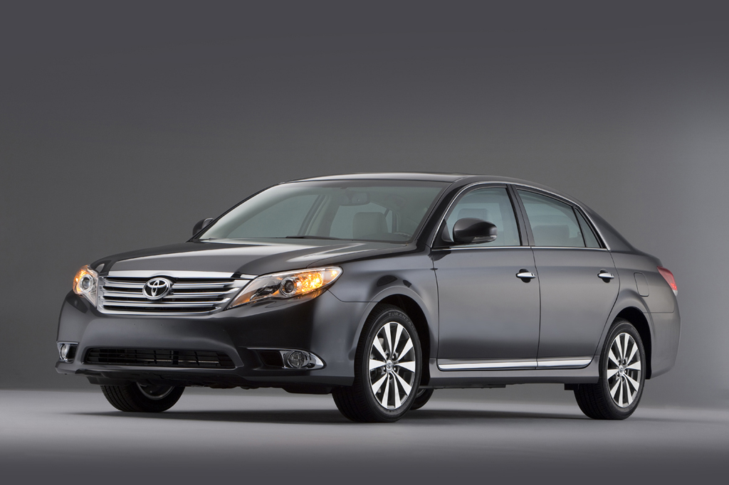 Toyota Avalon 2011 revealed