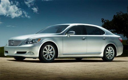 Lexus recalling LS 460 and LS 600h globally