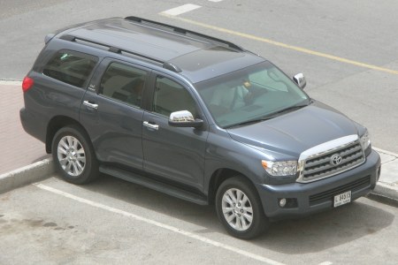 So we got a 2010 Toyota Sequoia 4x4