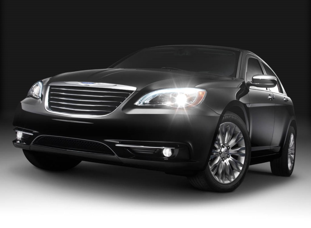 Chrysler 200 replaces Sebring for 2011