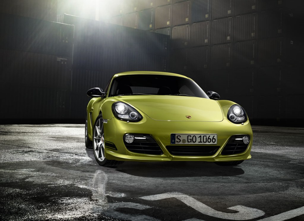 Porsche Cayman R coming to UAE & GCC in 2011