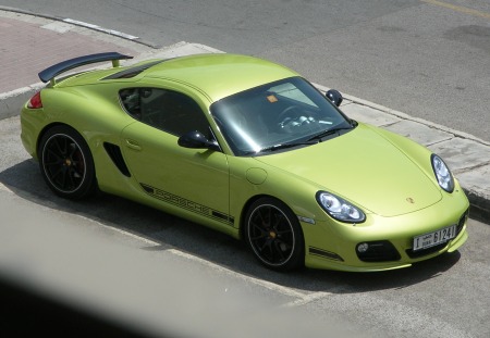 So we got a 2012 Porsche Cayman R