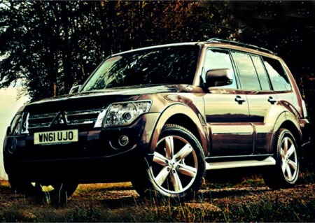 Mitsubishi Pajero 2012 receives minor facelift