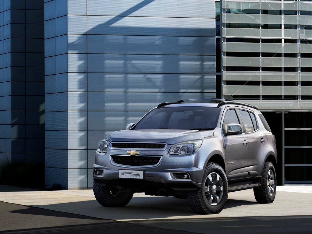 2013 Chevrolet Trailblazer revealed