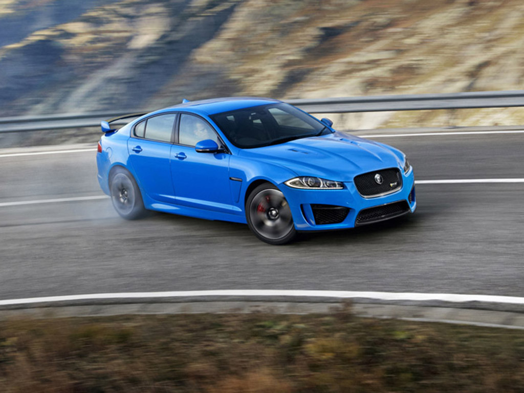 2013 Jaguar XFR-S revealed at LA Auto Show