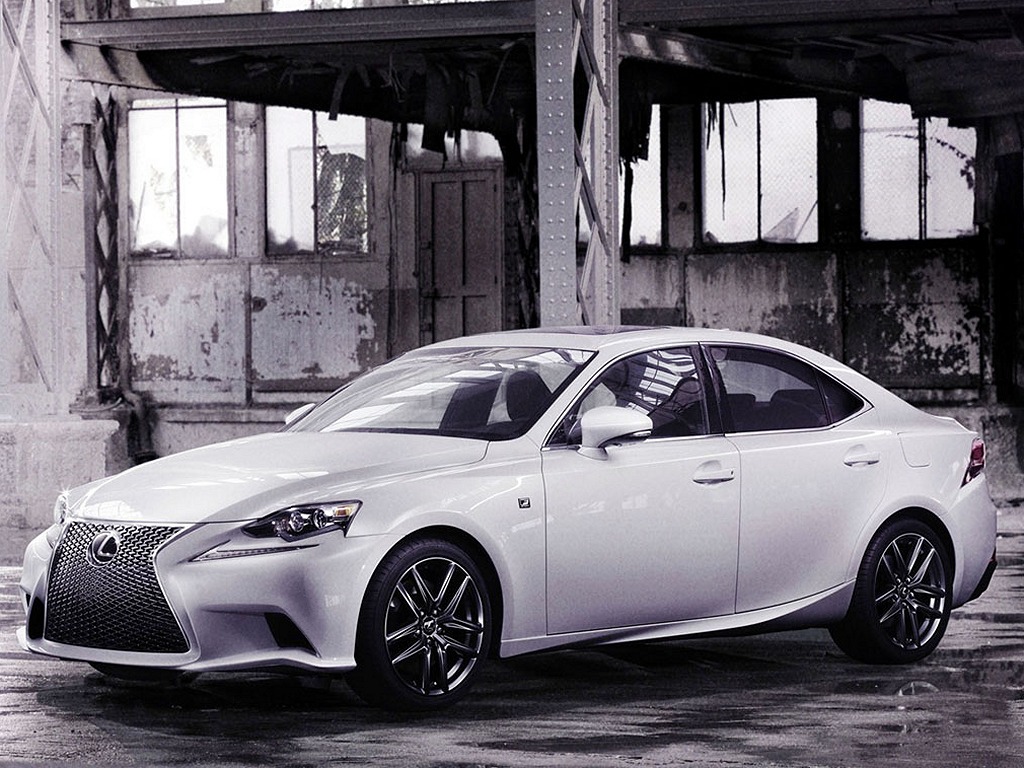 Lexus IS F-Sport 2014 revealed