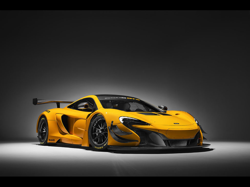 Covers taken off the 2016 McLaren 650S GT3