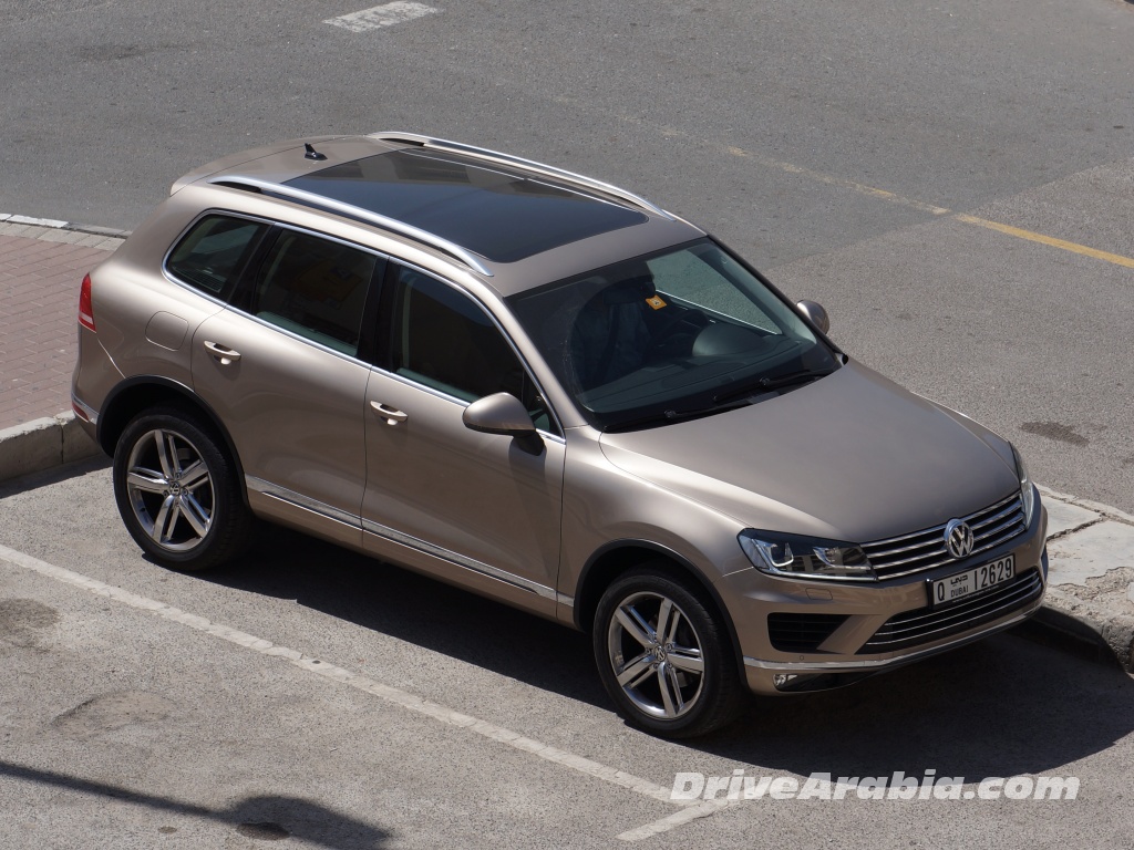 So we got a 2016 Volkswagen Touareg V6 Sport